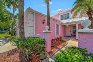 4907 WALDEN CIRCLE, ORLANDO, FL 32811 Sold 10/24/23