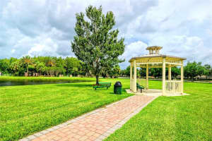 2865 DENNIS COURT, KISSIMMEE, FL 34741 Sold 08/15/23