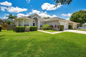 5536 CREPE MYRTLE CIRCLE, OVIEDO, FL 32765 Sold 08/02/23