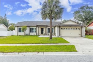 2302 PINK GRAPEFRUIT TRAIL, CLERMONT, FL 34714 Sold 07/21/23
