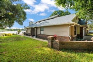 2925 BRIDGEHAMPTON LANE, ORLANDO, FL 32812 Sold 08/21/23