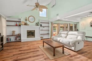 2925 BRIDGEHAMPTON LANE, ORLANDO, FL 32812 Sold 08/21/23