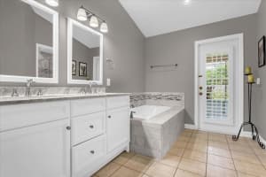 932 Red Fox Rd, Altamonte Springs, FL 32714, Sold 07/18/23