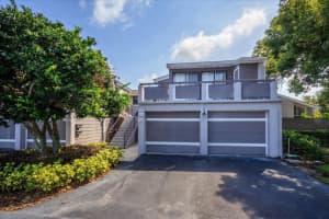 5123 CYPRESS CREEK DRIVE, ORLANDO, FL 32811 Sold 08/21/23