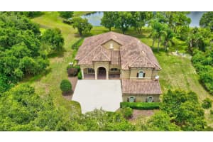 12137 RAMBLING OAK BOULEVARD, ORLANDO, FL 32832 Sold 07/28/23