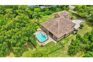 12137 RAMBLING OAK BOULEVARD, ORLANDO, FL 32832 Sold 07/28/23