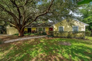 7950 LAKE GANDY CIRCLE, ORLANDO, FL 32810 Sold 11/02/23