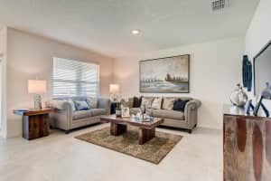945 CATTLEMAN STREET, WINTER HAVEN, FL 33881 Sold 10/06/23