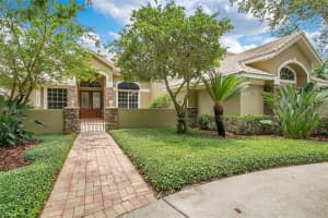 8544 LOST COVE DRIVE, ORLANDO, FL 32819 Sold 09/05/23