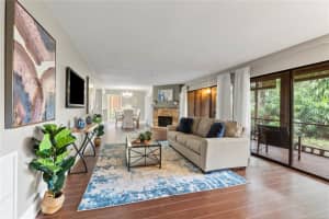 976 MICHIGAN STREET, ORLANDO, FL 32806 Sold 07/31/23