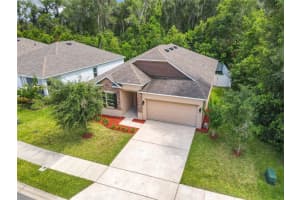 258 FIESTA KEY LOOP, DELAND, FL 32720 Sold 08/15/23