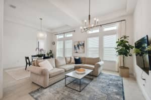 8455 PIPPEN DRIVE, ORLANDO, FL 32836 Sold 09/08/23