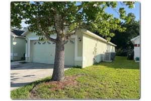 583 EAGLE POINTE S, KISSIMMEE, FL 34746 Sold 12/27/23