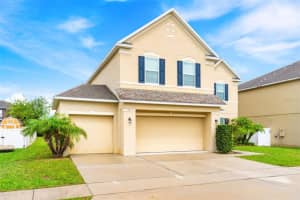 5745 ROYAL HILLS CIRCLE, WINTER HAVEN, FL 33881 Sold 08/31/23