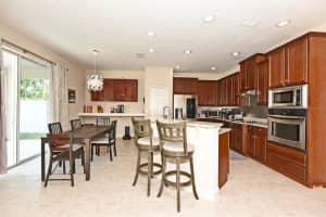 2951 CURVING OAKS WAY, ORLANDO, FL 32820 Sold 09/15/23