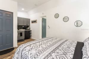 MLS# MFRO6123721, Orlando, Florida 32806