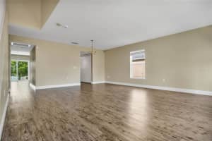 5720 ROYAL HILLS CIRCLE, WINTER HAVEN, FL 33881 Sold 10/19/23