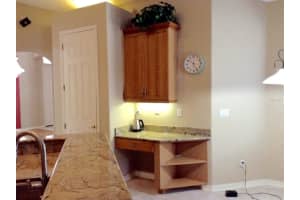 8854 OAK LANDINGS COURT, ORLANDO, FL 32836 Sold 10/03/23