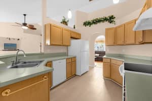 2314 SWEETWATER BOULEVARD, SAINT CLOUD, FL 34772 Sold 09/29/23