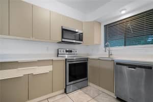 4153 SEMORAN BOULEVARD, ORLANDO, FL 32822 Sold 08/04/23