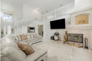 402 LARGOVISTA DRIVE, OAKLAND, FL 34787 Sold 09/12/23