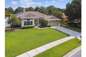 433 ENGLISH LAKE DRIVE, WINTER GARDEN, FL 34787 Sold 08/14/23