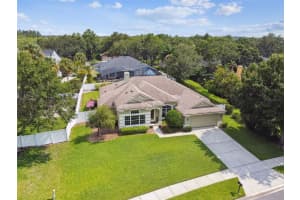 433 ENGLISH LAKE DRIVE, WINTER GARDEN, FL 34787 Sold 08/14/23