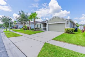 10775 CABBAGE TREE LOOP, ORLANDO, FL 32825 Sold 08/31/23
