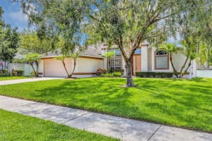 1040 CHASE DRIVE, WINTER GARDEN, FL 34787 Sold 08/14/23