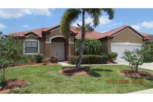 3038 CAMINO REAL DRIVE, KISSIMMEE, FL 34744 Sold 09/13/23