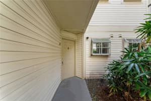 1924 LAKE ATRIUMS CIRCLE, ORLANDO, FL 32839 Sold 10/10/23