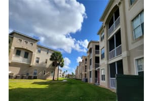 3025 GREYSTONE LOOP, KISSIMMEE, FL 34741 Sold 09/26/23