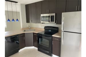 3158 BUMBY AVENUE, ORLANDO, FL 32806 Sold 12/30/23