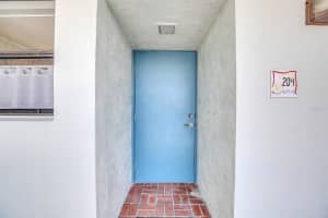 1571 ATLANTIC AVENUE, NEW SMYRNA BEACH, FL 32169 Sold 04/29/24