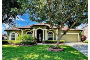 370 COVERED BRIDGE DRIVE, OCOEE, FL 34761 Sold 10/17/23