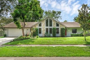 4119 SALMON DRIVE, ORLANDO, FL 32835 Sold 08/30/23