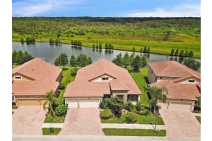 4048 SUNSET LAKE DRIVE, LAKELAND, FL 33810 Sold 09/08/23
