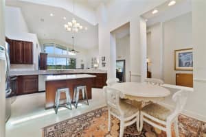 4048 SUNSET LAKE DRIVE, LAKELAND, FL 33810 Sold 09/08/23
