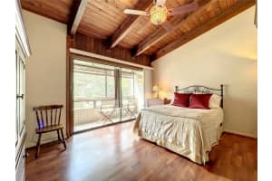 218 FAIRWAY DRIVE, LONGWOOD, FL 32779 Sold 09/06/23