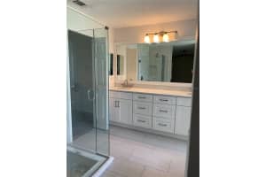 8137 BREEZE COVE LANE, ORLANDO, FL 32819 Sold 08/18/23