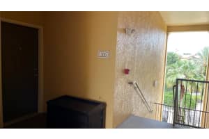 6153 METROWEST BOULEVARD, ORLANDO, FL 32835 Sold 11/21/23