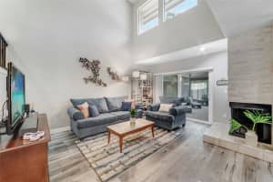 8235 CITRUS CHASE DR, ORLANDO, FL 32836 Sold 09/01/23