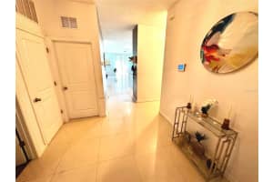 512 BLUE WATER COURT, HAINES CITY, FL 33844 Sold 10/11/23