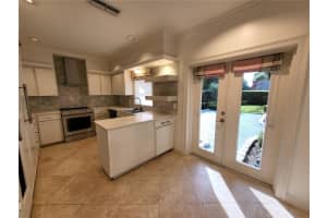 8949 CHARLESTON PARK, ORLANDO, FL 32819 Sold 08/11/23