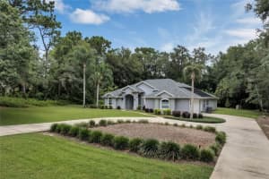 7400 COLONIAL COURT, SANFORD, FL 32771 Sold 08/18/23