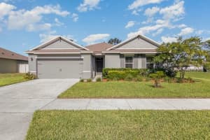 358 NOWELL LOOP, DELAND, FL 32724 Sold 09/07/23