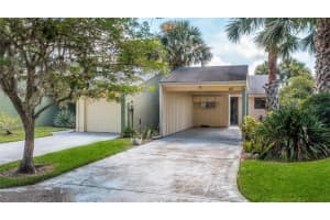 40 SAINT ANDREWS COURT, KISSIMMEE, FL 34759 Sold 10/31/23