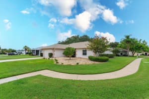 5303 SEATON HALL LANE, ORLANDO, FL 32821 Sold 09/28/23