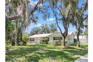 6775 BAY SHORE DRIVE, SAINT CLOUD, FL 34771 Sold 09/08/23