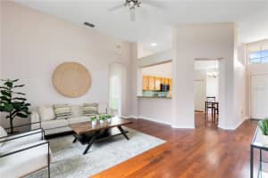 435 DARKWOOD AVENUE, OCOEE, FL 34761 Sold 08/25/23